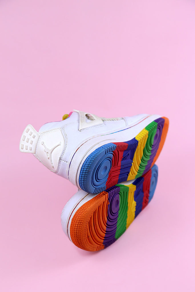 Edge Glow Neon Retro Jordans NIKE AIR JORDAN RETRO MID SHOES