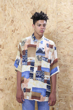 90s Patterned shirt