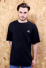 Adidas T-shirt