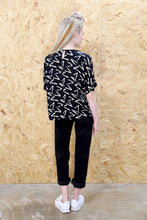 Abstract Black 80s Print T Shirt
