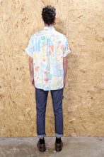 90s Short Sleeved Shirt in White with Multi Pattern